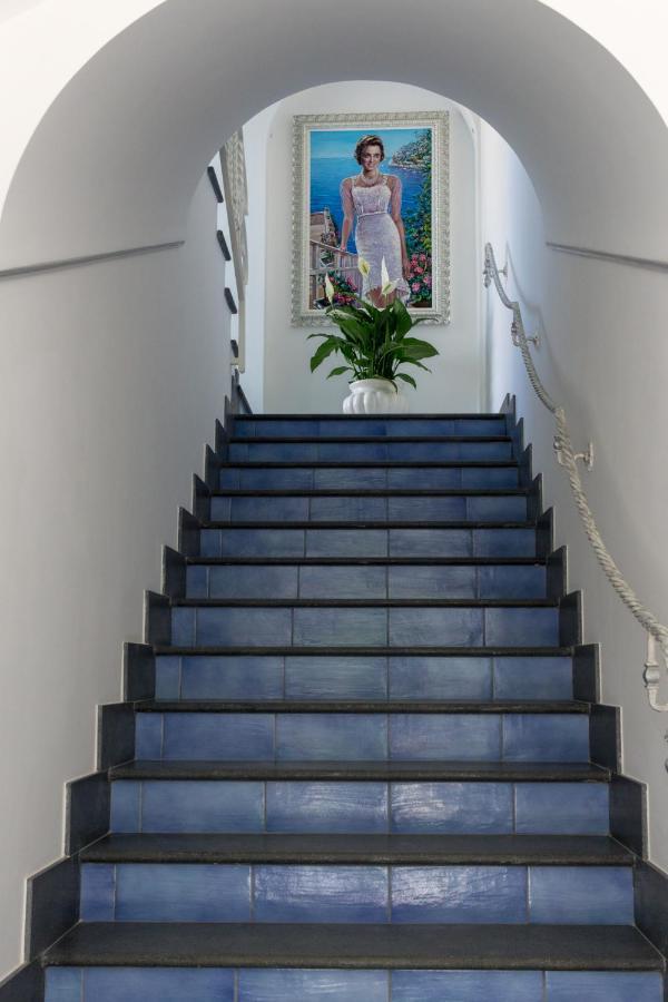 سانتّانييلّو Villa Vittoria المظهر الخارجي الصورة