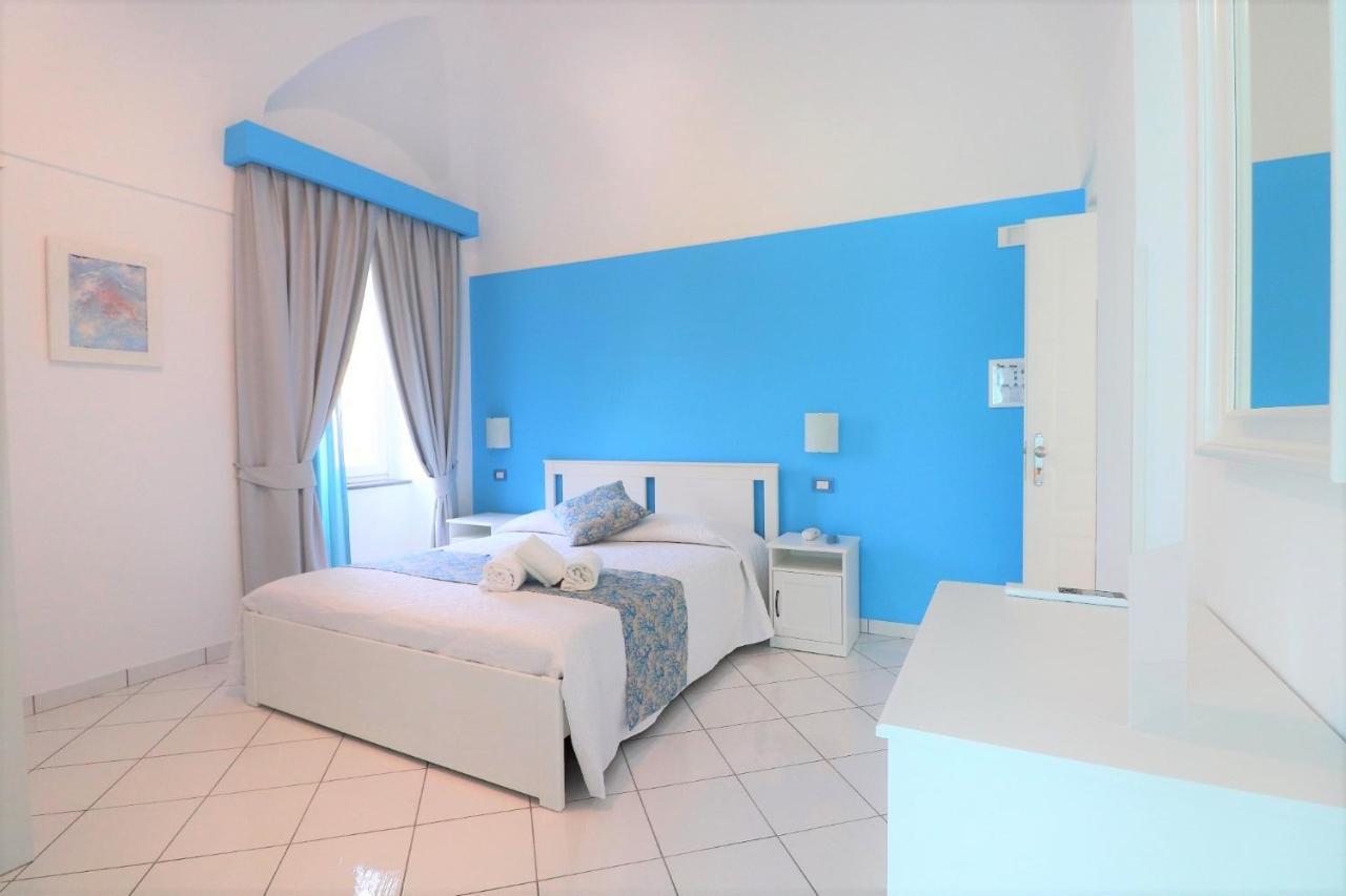 سانتّانييلّو Villa Vittoria المظهر الخارجي الصورة