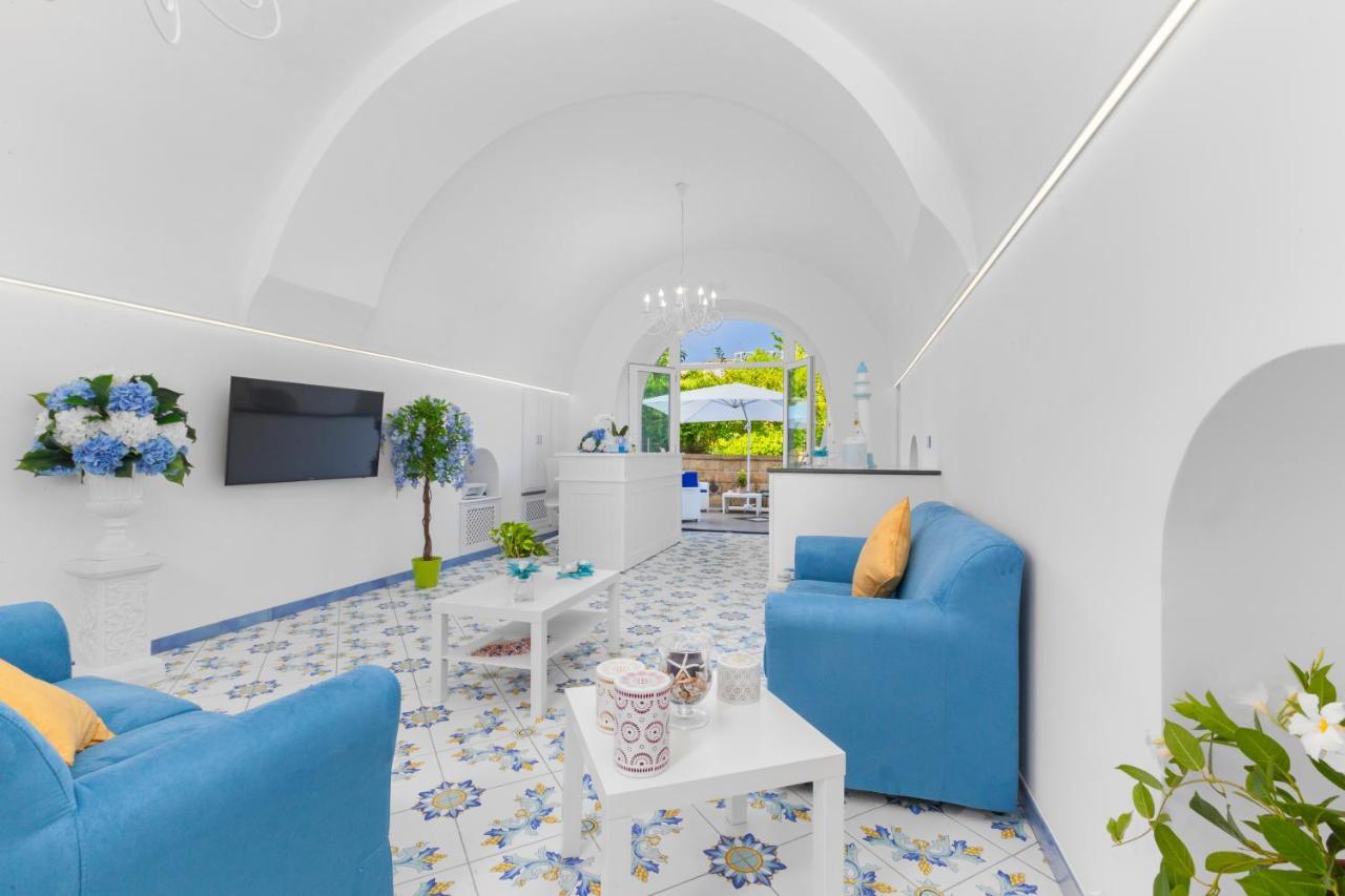 سانتّانييلّو Villa Vittoria المظهر الخارجي الصورة